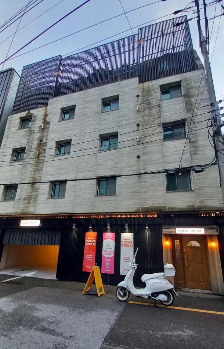 The Hit Hotel Busan Exterior photo